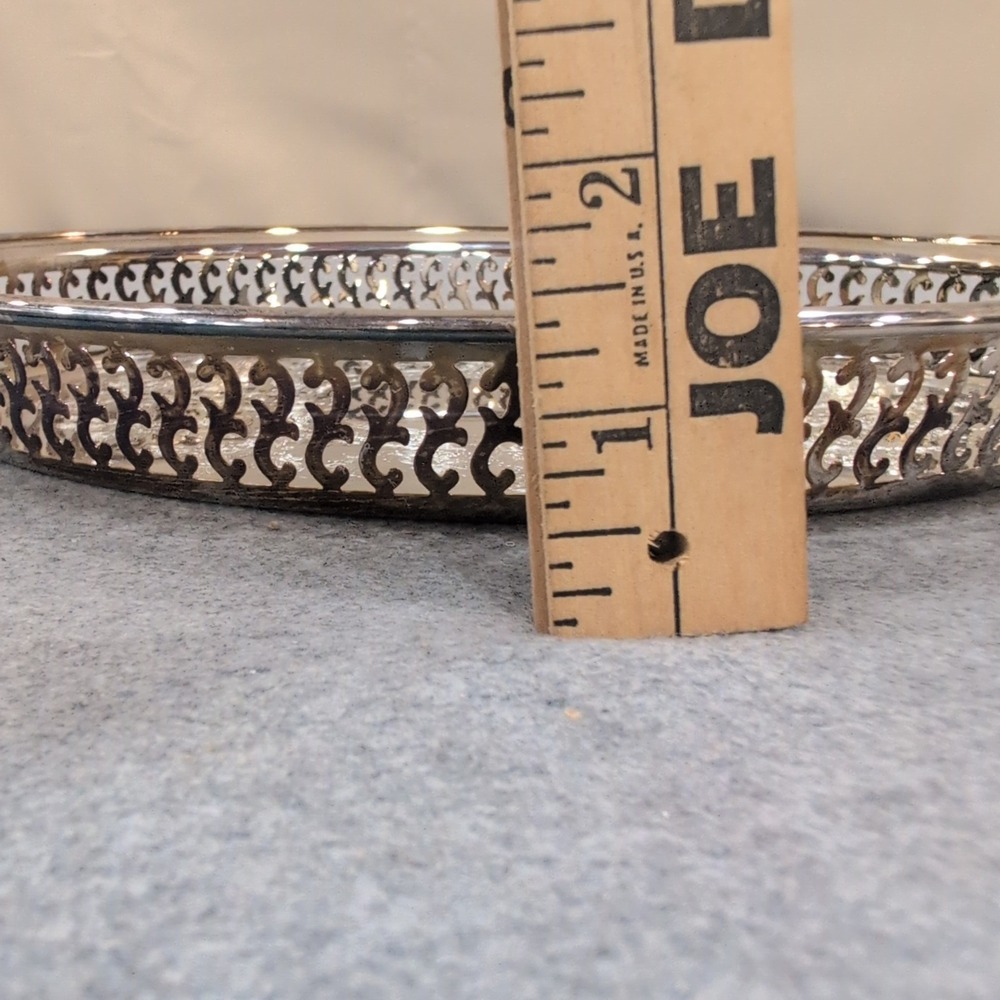 Oneida Silver Plate Oval Pierced Gallery Tray Etched Floral Made in USA - Picture 8 of 8